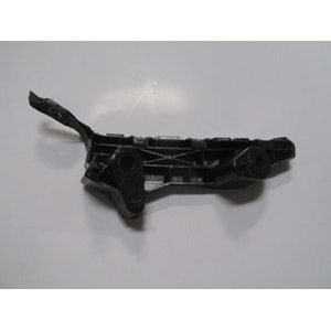 MAZDA 3- SD/HB- 14/16; ÖN TAMPON BRAKETİ SOL (PLASTİK) (TYG)