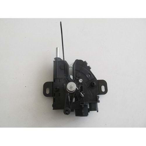 FORD FOCUS- SD/HB- 05/07; KAPUT KİLİDİ (TYG)